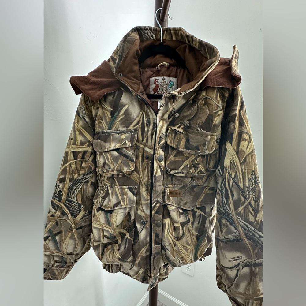 Brown Insulated Puffer Jacket with Camouflage Design